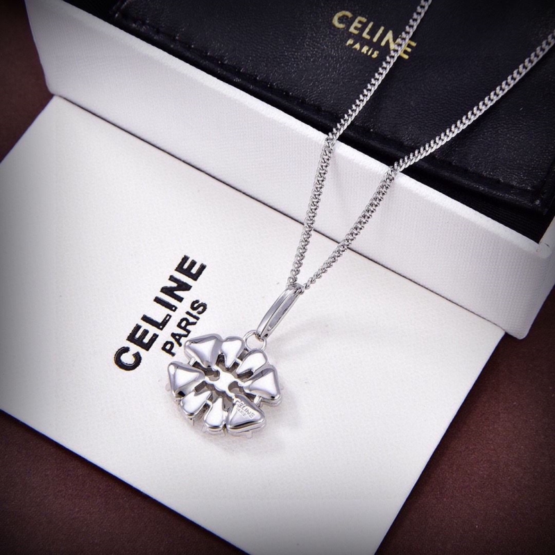 Ce1i*e necklaces